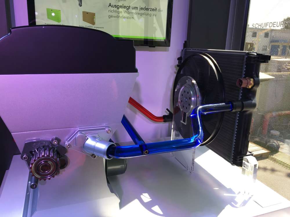 Ψυγείο νερού αυτοκινήτου Γεραλής Service Φορτηγών, Ευθυγράμμιση, Ζυγοστάθμιση, Service Φορτηγών, Service Αυτοκινήτων, Κινητό Συνεργείο, Διαγνωστικός Έλεγχος , Έλεγχος ΚΤΕΟ, Διαγνωστικός Έλεγχος Φορτηγών, Διαγνωστικός Έλεγχος Αυτοκινήτων, Φρένα Φορτηγών, Φρένα Αυτοκινήτων, Σασμάν / Δίσκο Πλατώ Φορτηγών